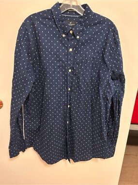 American Eagle Outfitters Navy Button-Down Shirt with White Micro Print